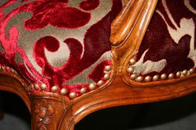 Stoffbefestigung mit Ziern�geln